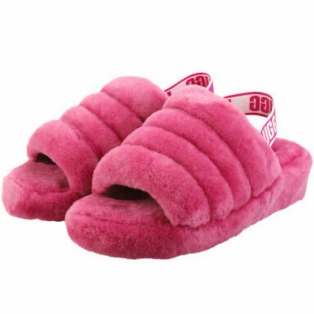 Pink Uggs slides - Medium - size 9